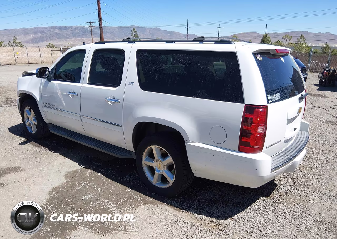 2013 Chevrolet Suburban 1500 Ltz VIN:1GNSKKE79DR218421 - 3