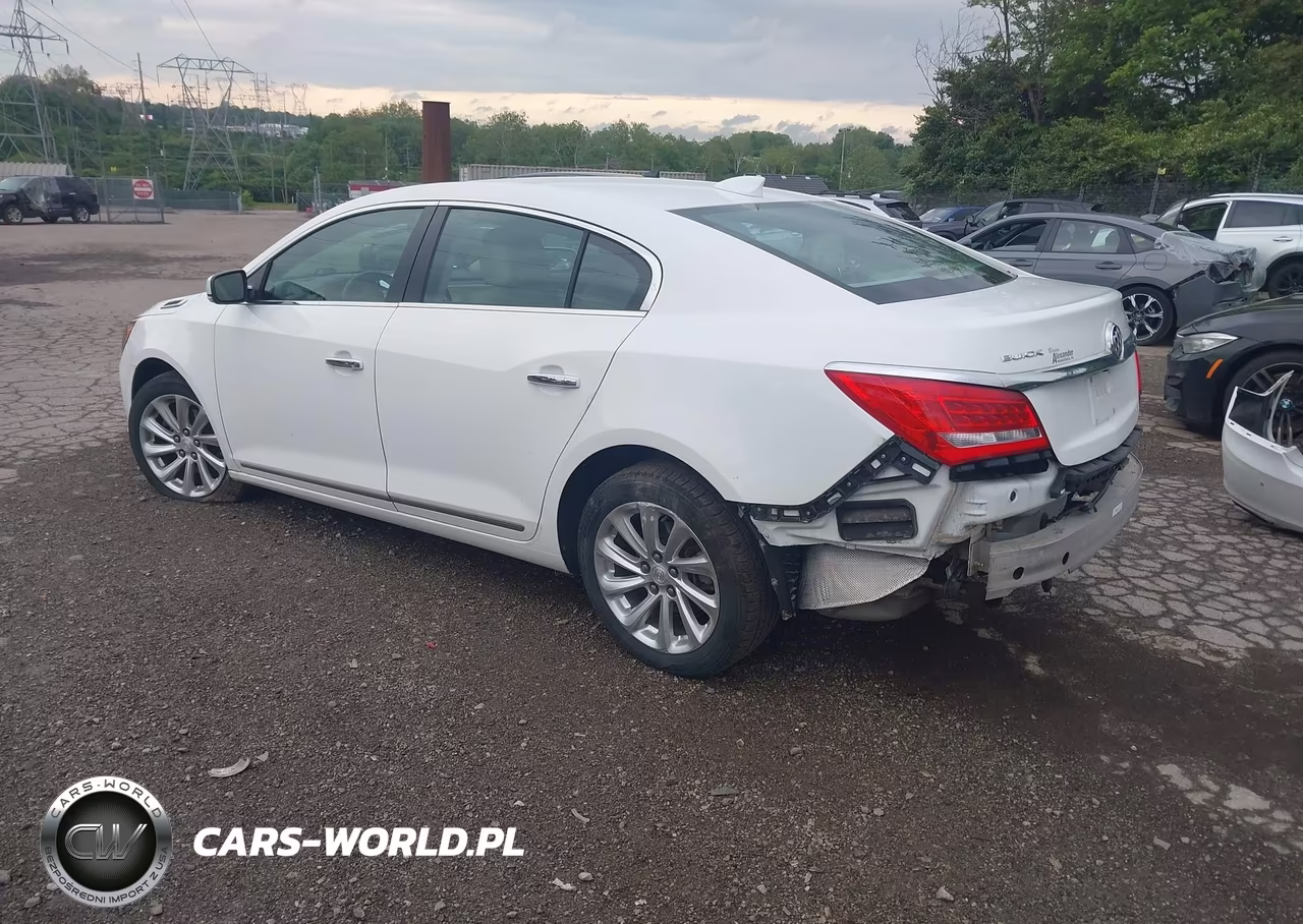 2016 Buick Lacrosse Leather VIN:1G4GB5G38GF158899 - 3
