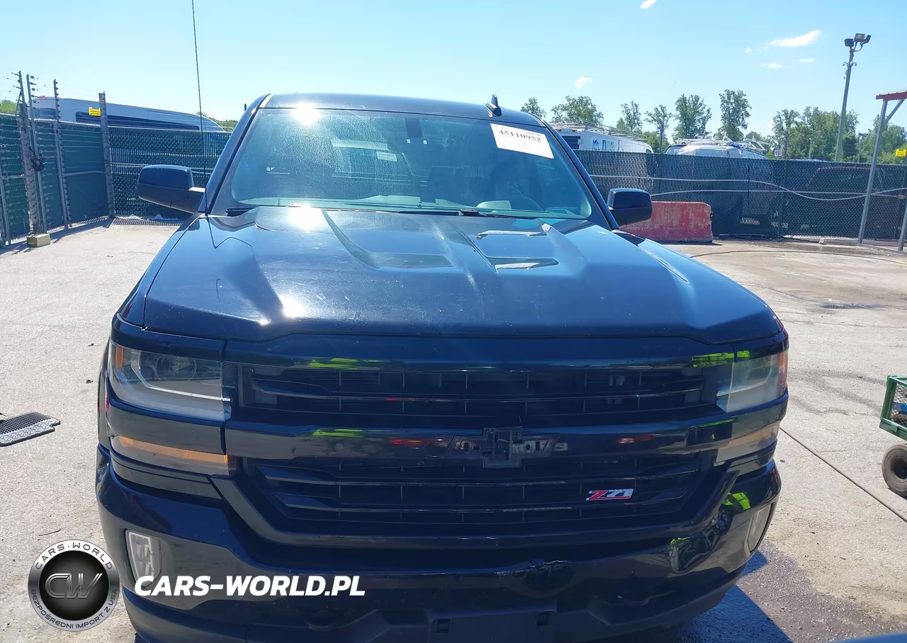 2018 Chevrolet Silverado 1500 2Lt VIN:1GCVKREC0JZ217309 - 13