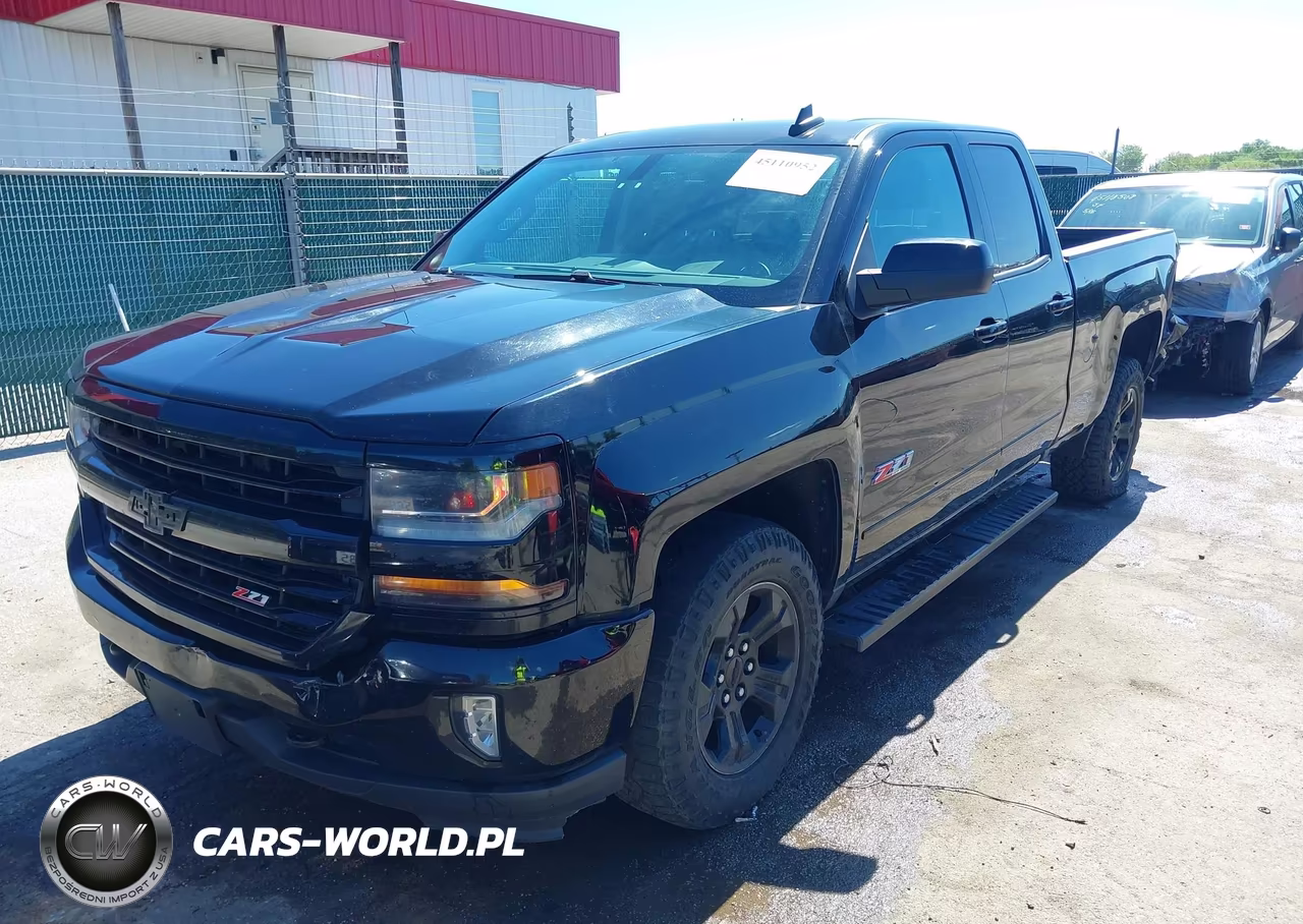 2018 Chevrolet Silverado 1500 2Lt VIN:1GCVKREC0JZ217309 - 2