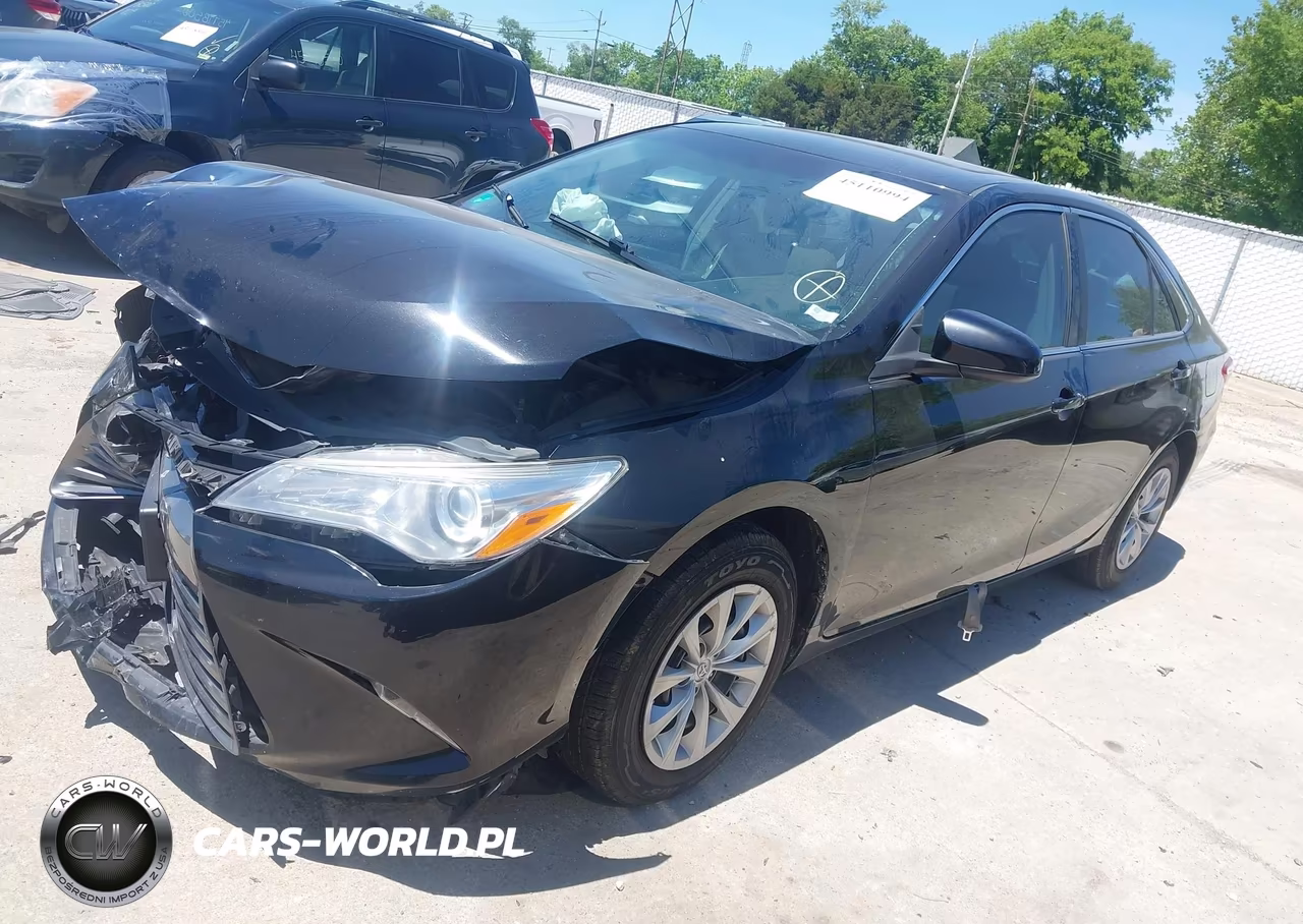 2017 Toyota Camry Le VIN:4T1BF1FK5HU445503 - 2