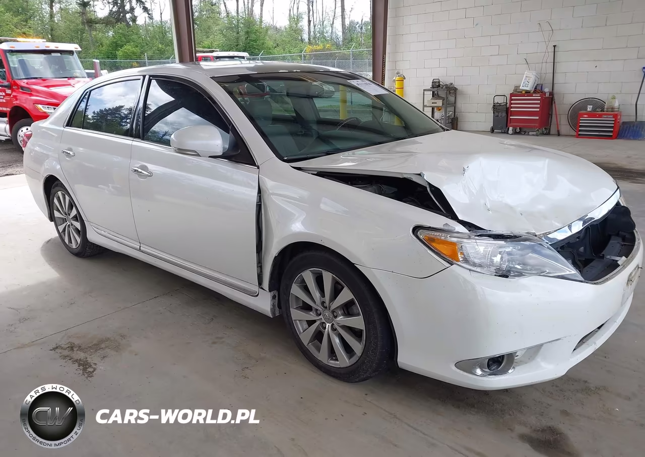 2011 Toyota Avalon Limited