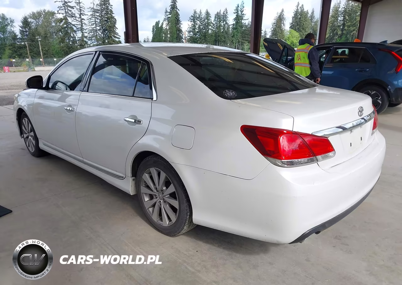 2011 Toyota Avalon Limited VIN:4T1BK3DB0BU424009 - 3