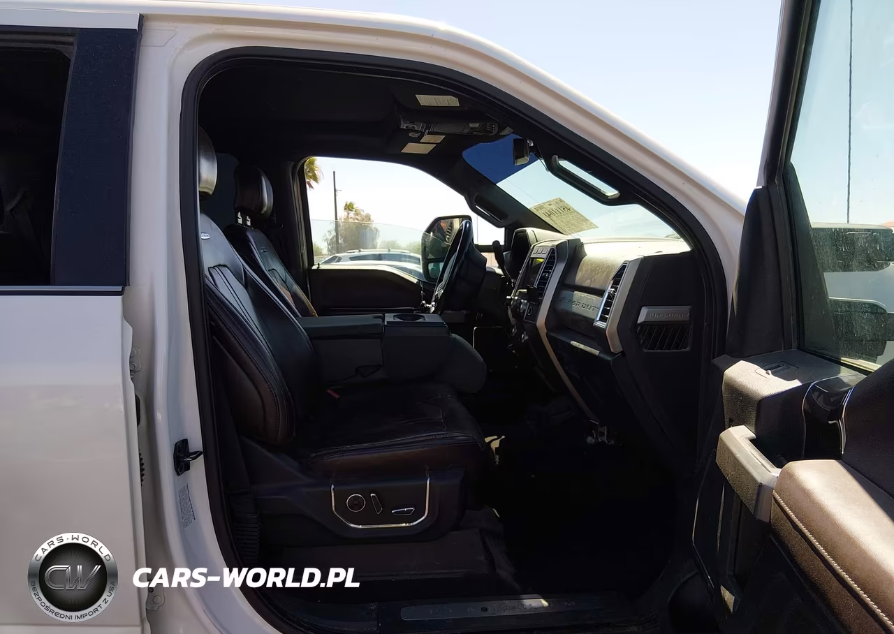 2017 Ford F-350 Platinum VIN:1FT8W3BT5HEE13847 - 5