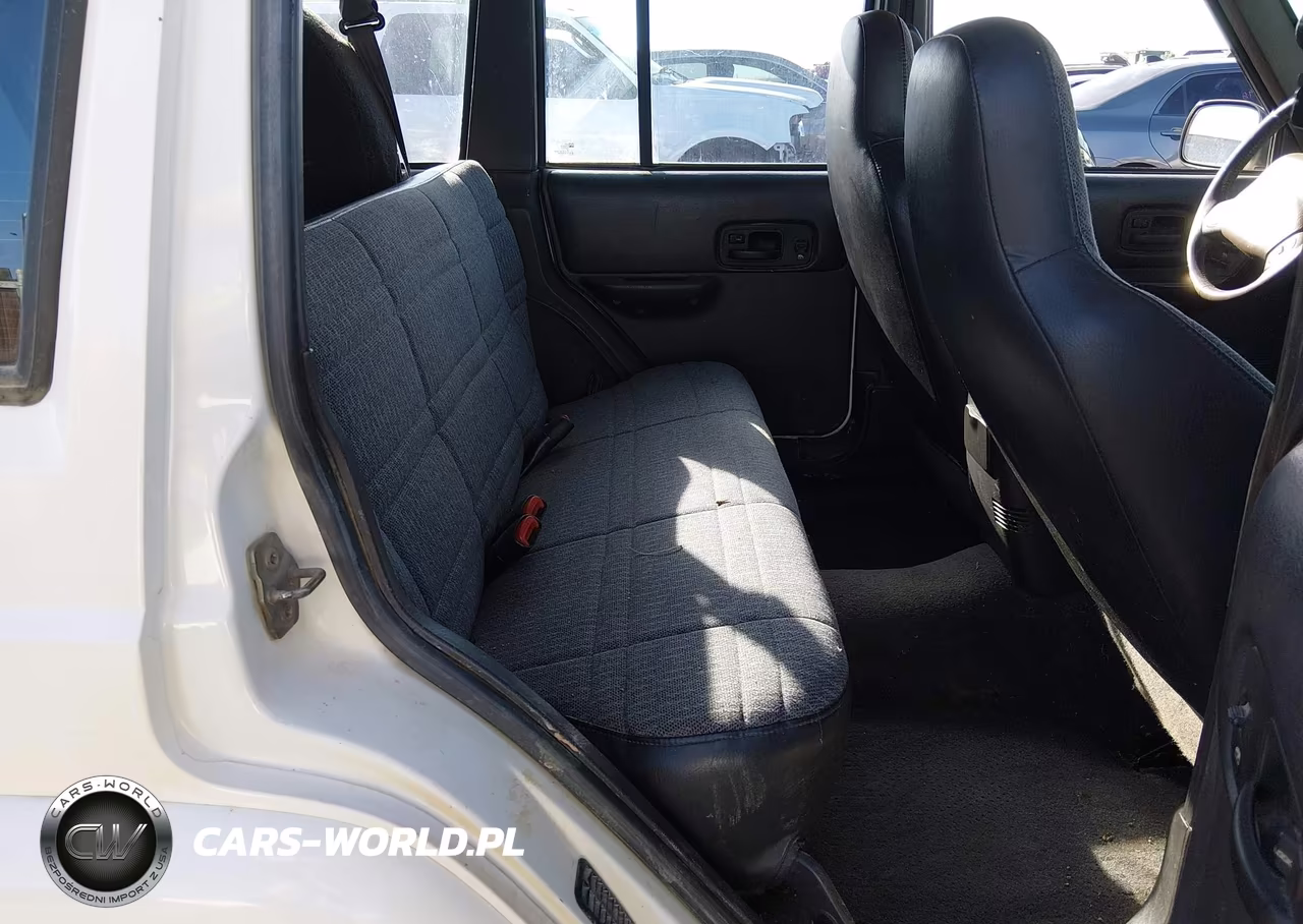 2000 Jeep Cherokee Sport VIN:1J4FF48S9YL127940 - 8