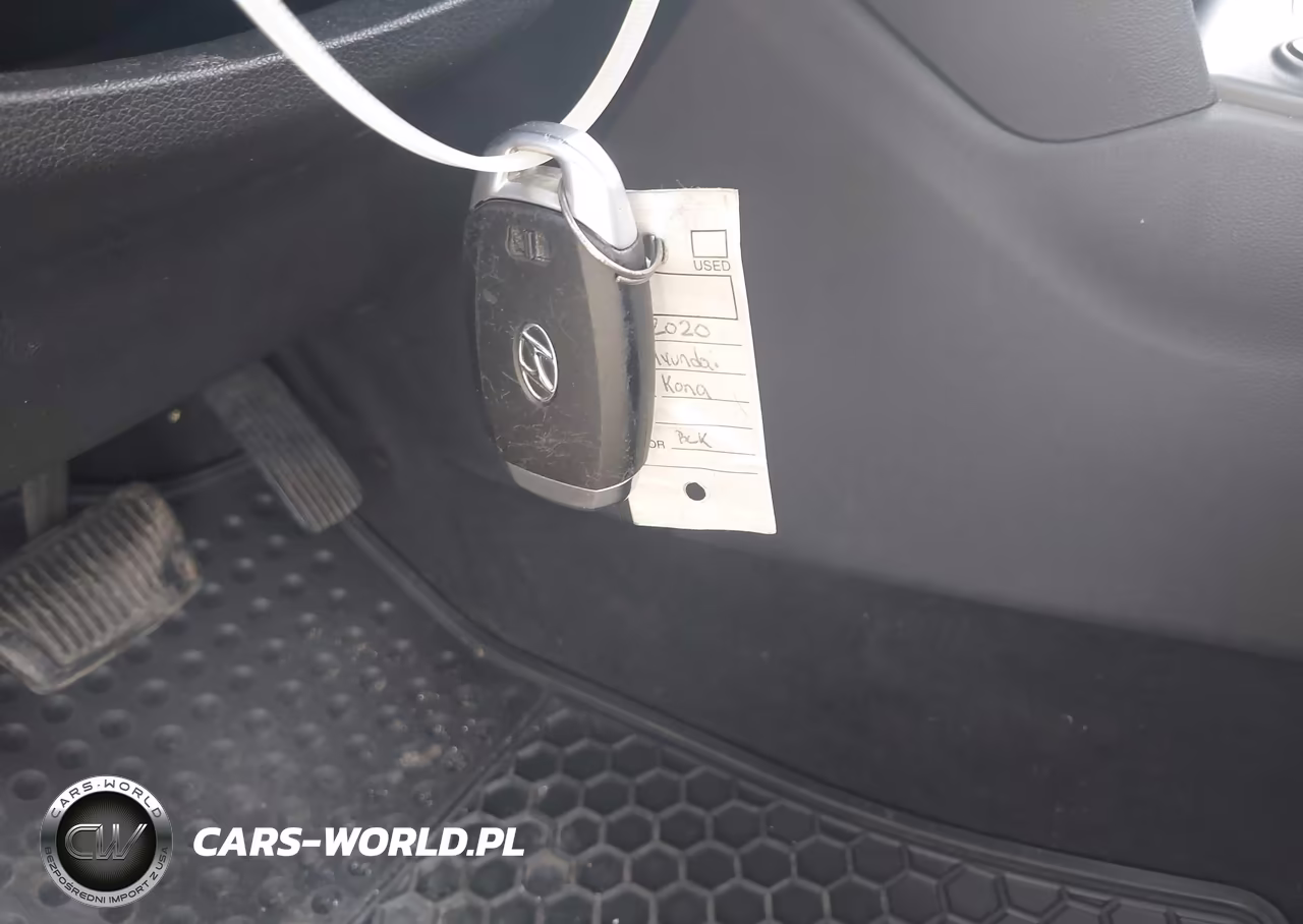 2020 Hyundai Kona Ultimate VIN:KM8K5CA59LU471109 - 11