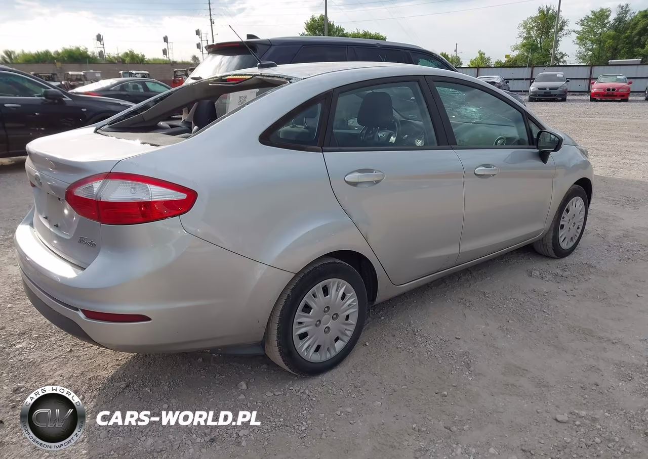 2017 Ford Fiesta S VIN:3FADP4AJ4HM164359 - 4