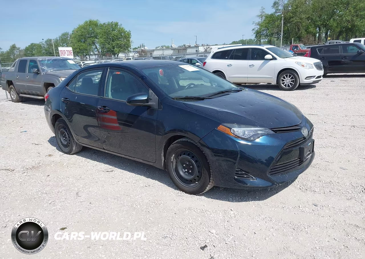 2018 Toyota Corolla Le – zdjęcie 1 z 17