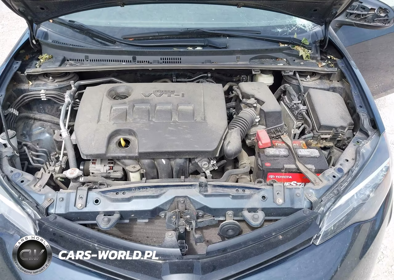 2018 Toyota Corolla Le VIN:2T1BURHEXJC975646 - 10