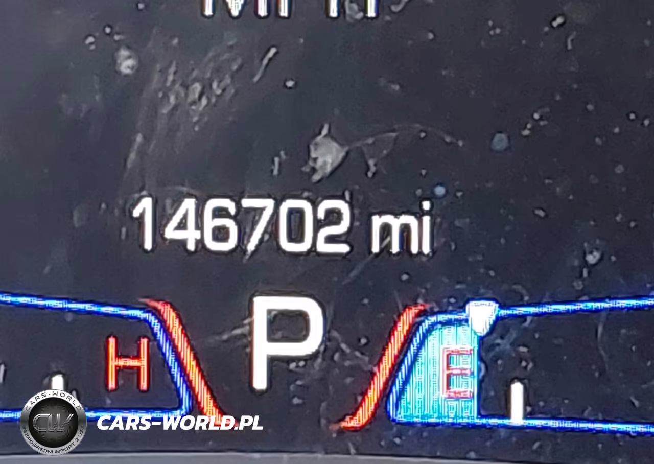 2015 Chrysler 300 Limited VIN:2C3CCAAG9FH792437 - 15