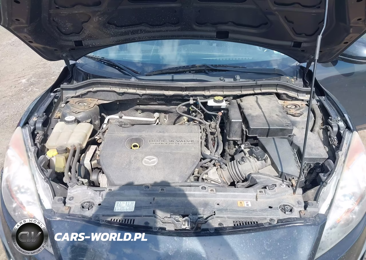 2011 Mazda Mazda3 I Touring VIN:JM1BL1VGXB1405713 - 10