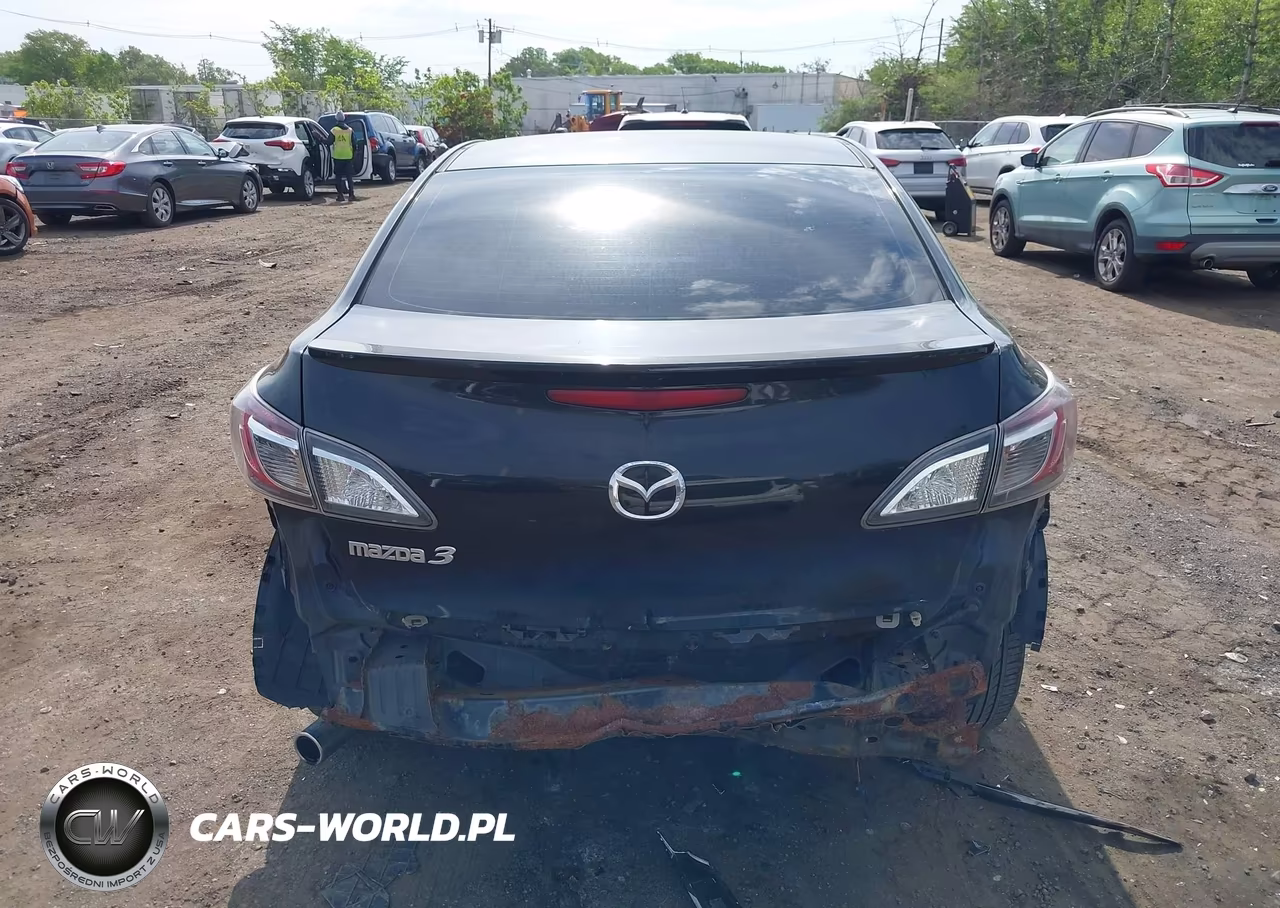2011 Mazda Mazda3 I Touring VIN:JM1BL1VGXB1405713 - 16