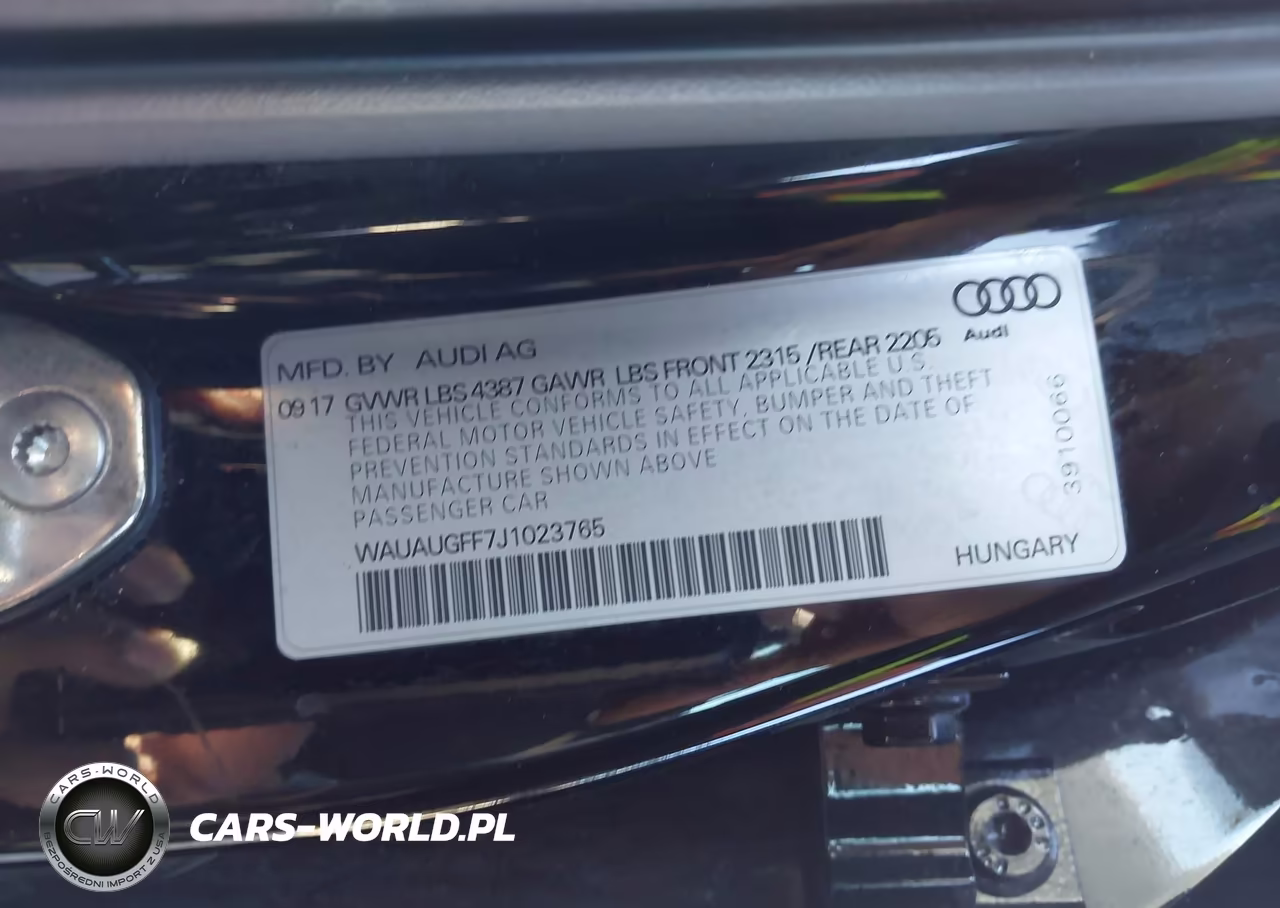 2018 Audi A3 2.0T Premium-2.0T Tech Premium VIN:WAUAUGFF7J1023765 - 9