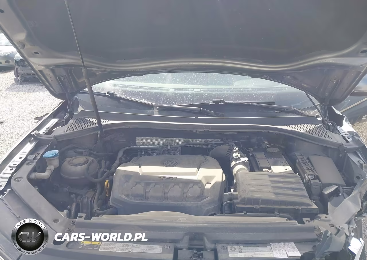 2018 Volkswagen Tiguan 2.0T S VIN:3VV0B7AX3JM123645 - 10