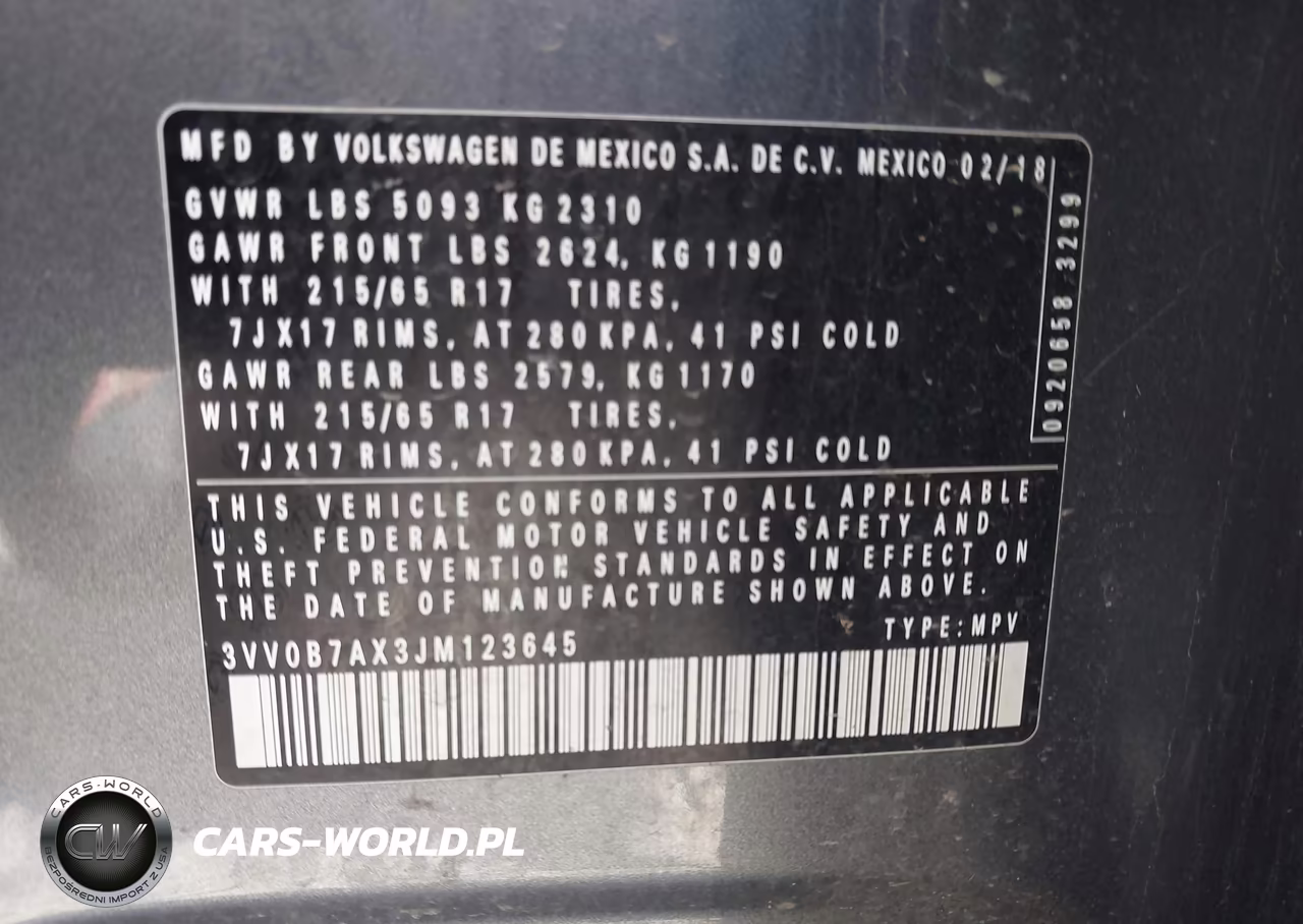 2018 Volkswagen Tiguan 2.0T S VIN:3VV0B7AX3JM123645 - 9