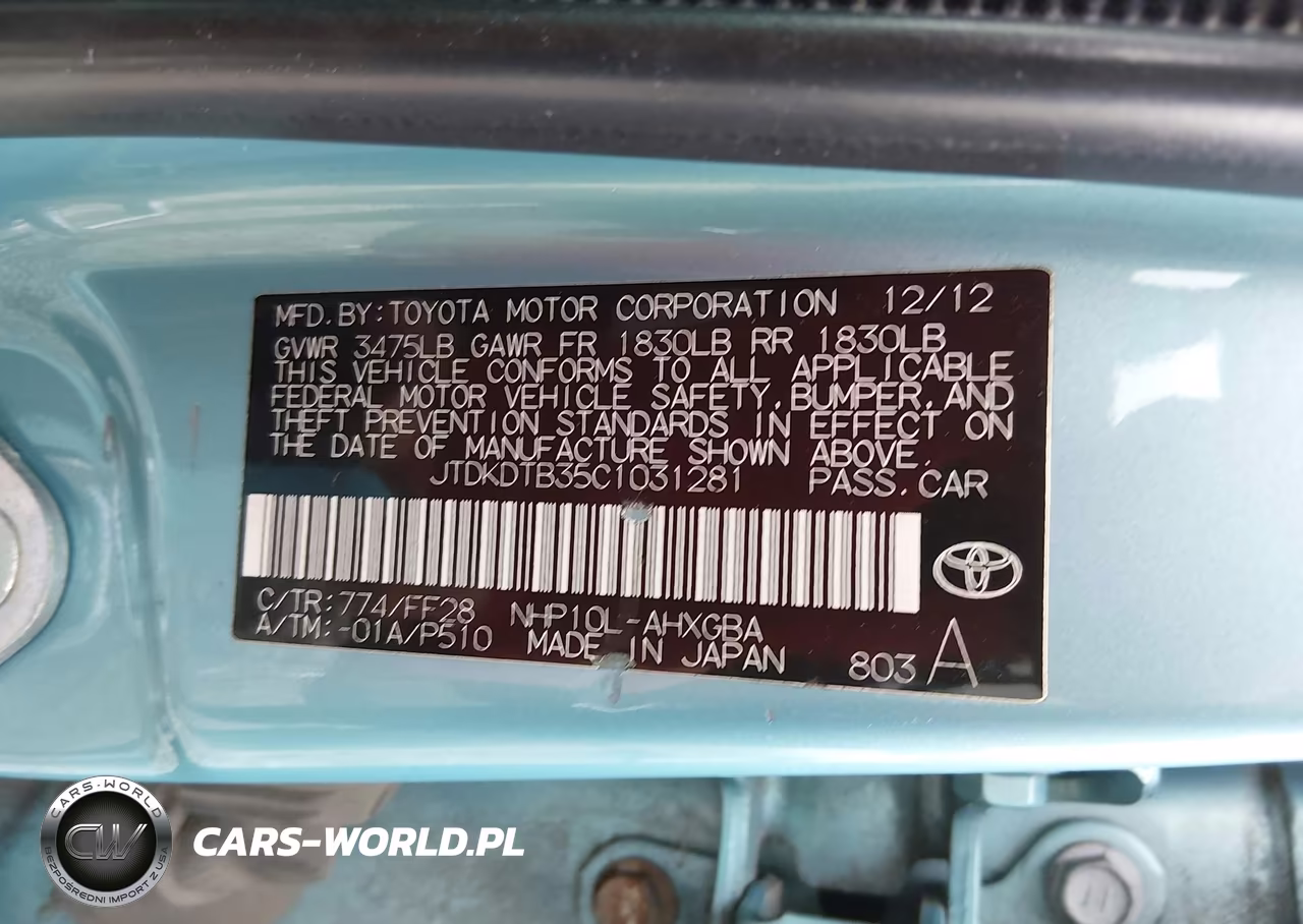 2012 Toyota Prius C Three VIN:JTDKDTB35C1031281 - 9