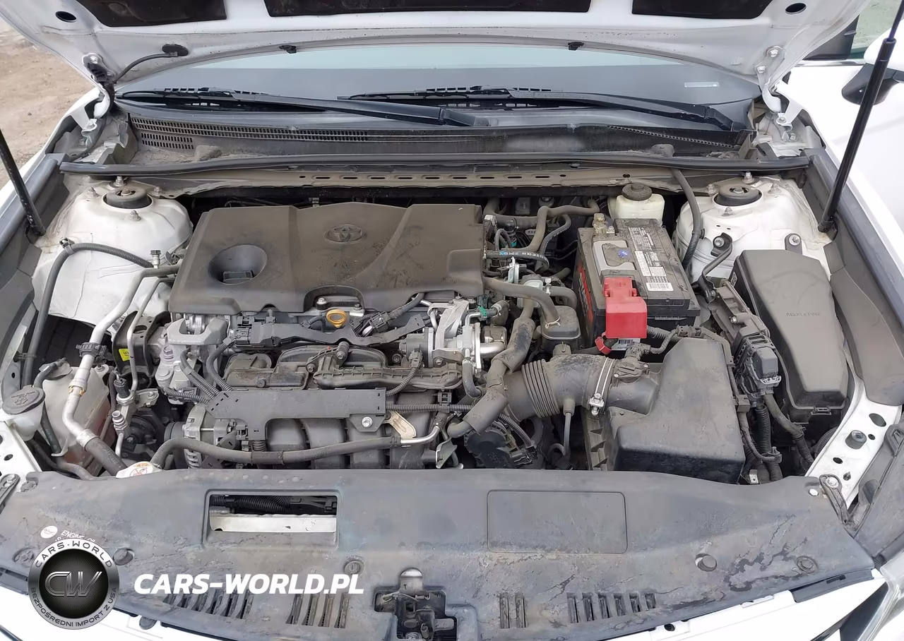 2018 Toyota Camry Le VIN:4T1B11HK6JU584380 - 10