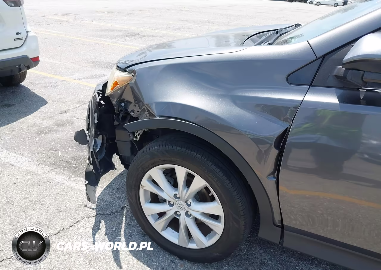 2013 Toyota Rav4 Limited VIN:2T3YFREV5DW062215 - 18