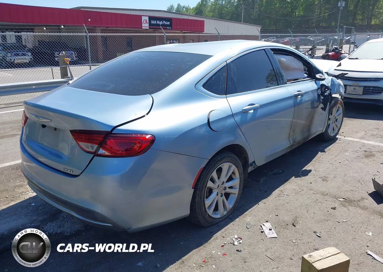 2015 Chrysler 200 Limited VIN:1C3CCCAB5FN648195 - 4