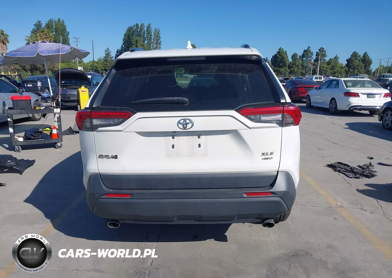 2019 Toyota Rav4 Xle VIN:JTMP1RFVXKD500892 - 16
