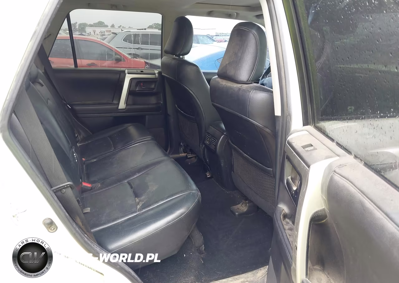2010 Toyota 4Runner Limited V6 VIN:JTEZU5JR6A5002700 - 8