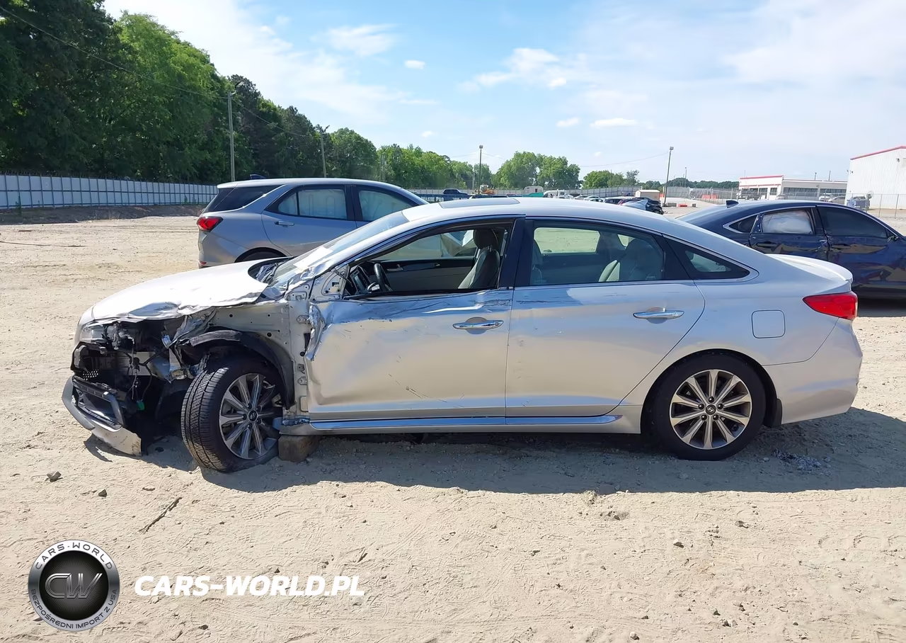 2017 Hyundai Sonata Limited VIN:5NPE34AF8HH551072 - 15