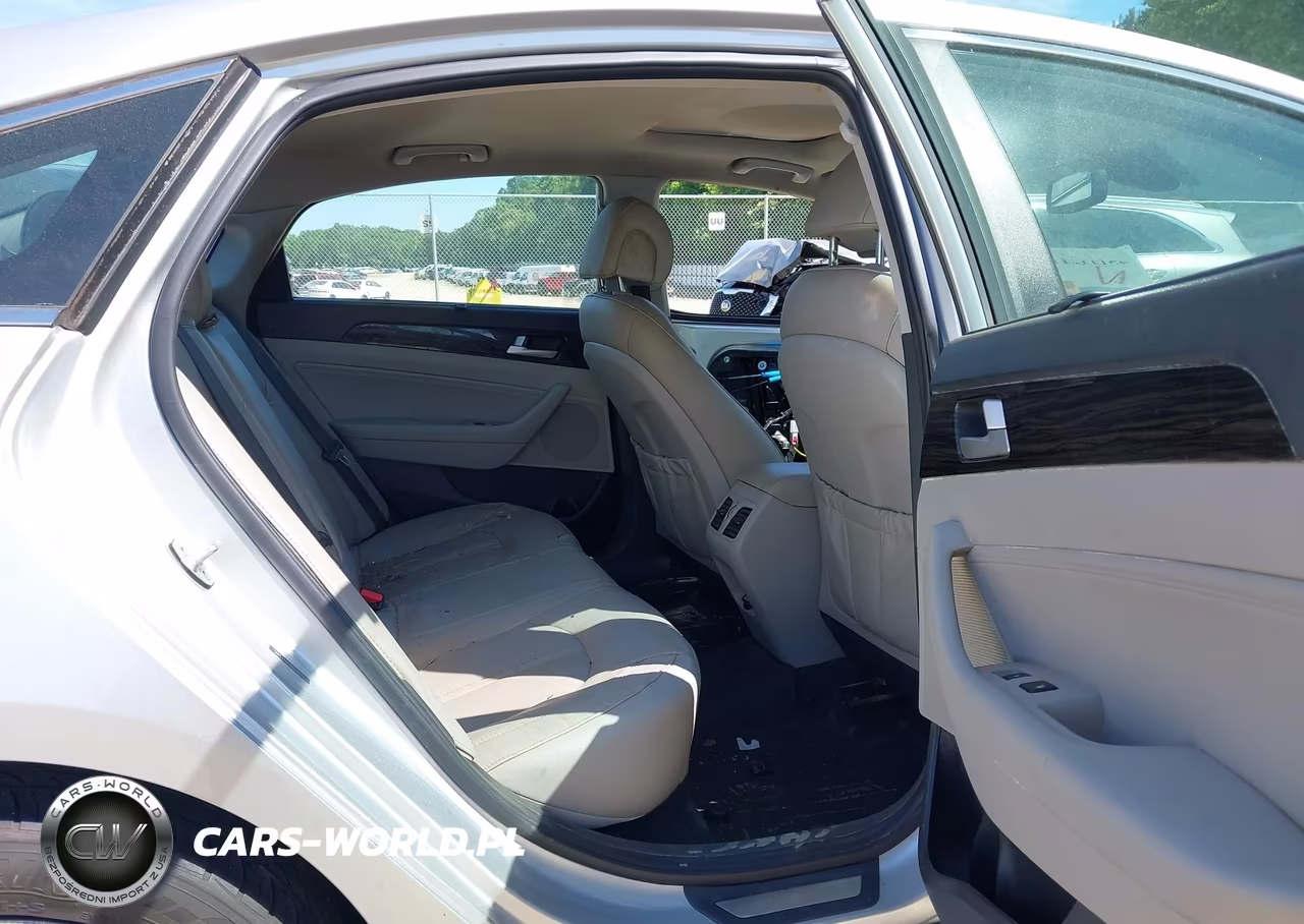 2017 Hyundai Sonata Limited VIN:5NPE34AF8HH551072 - 8