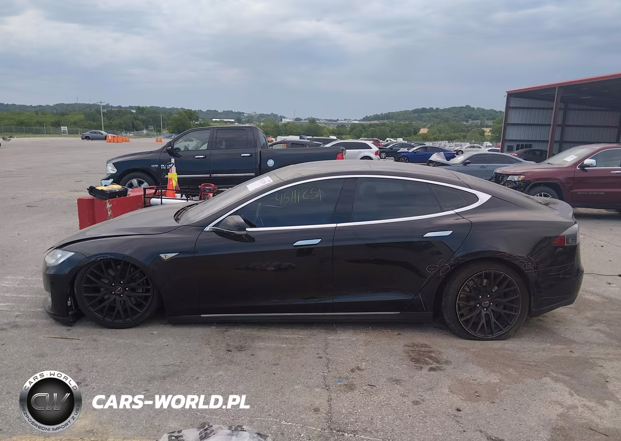 2015 Tesla Model S 70D-85D-P85D VIN:5YJSA1S26FF088198 - 14