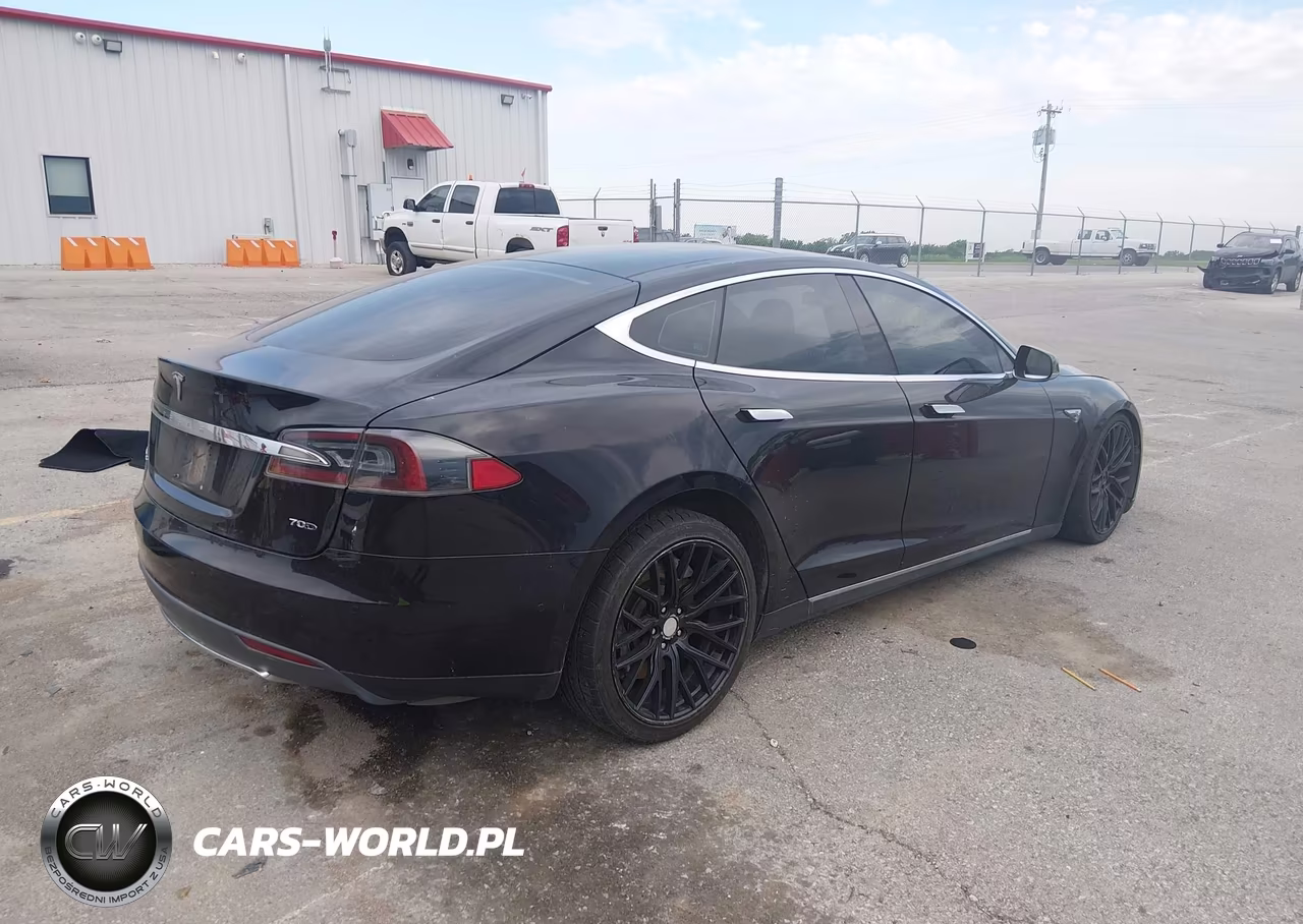 2015 Tesla Model S 70D-85D-P85D VIN:5YJSA1S26FF088198 - 4