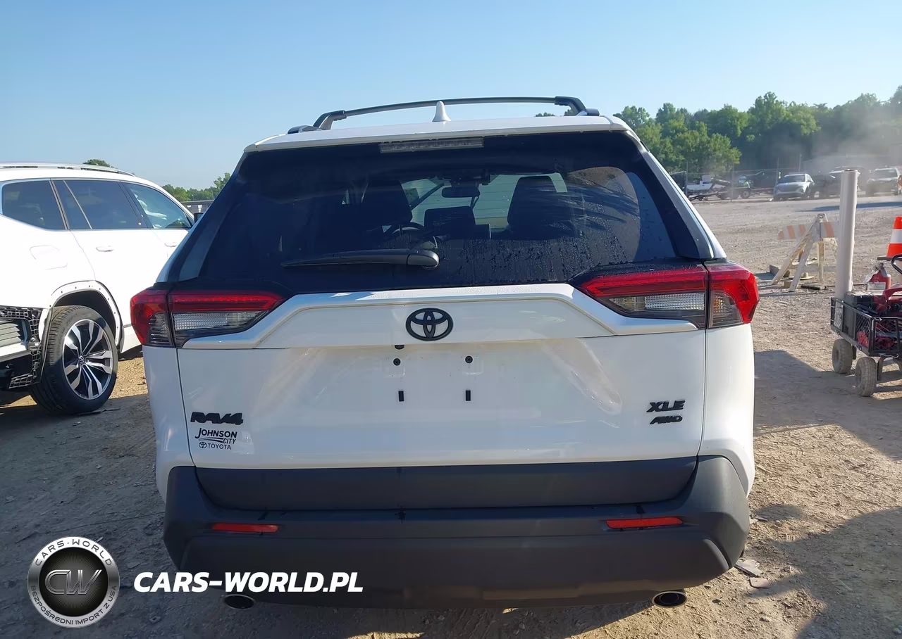 2025 Toyota Rav4 Xle VIN:2T3P1RFV0SC562032 - 17
