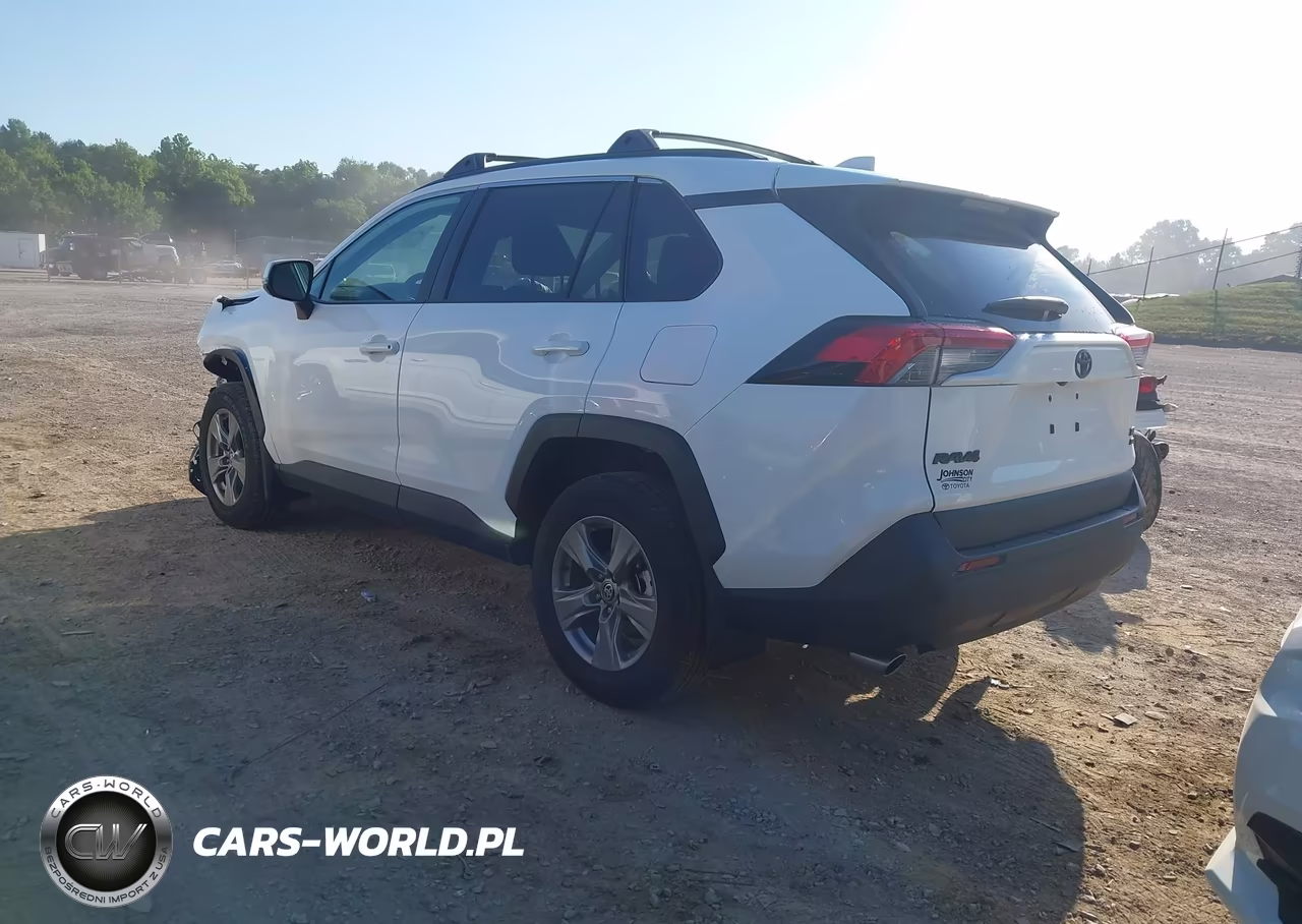 2025 Toyota Rav4 Xle VIN:2T3P1RFV0SC562032 - 3