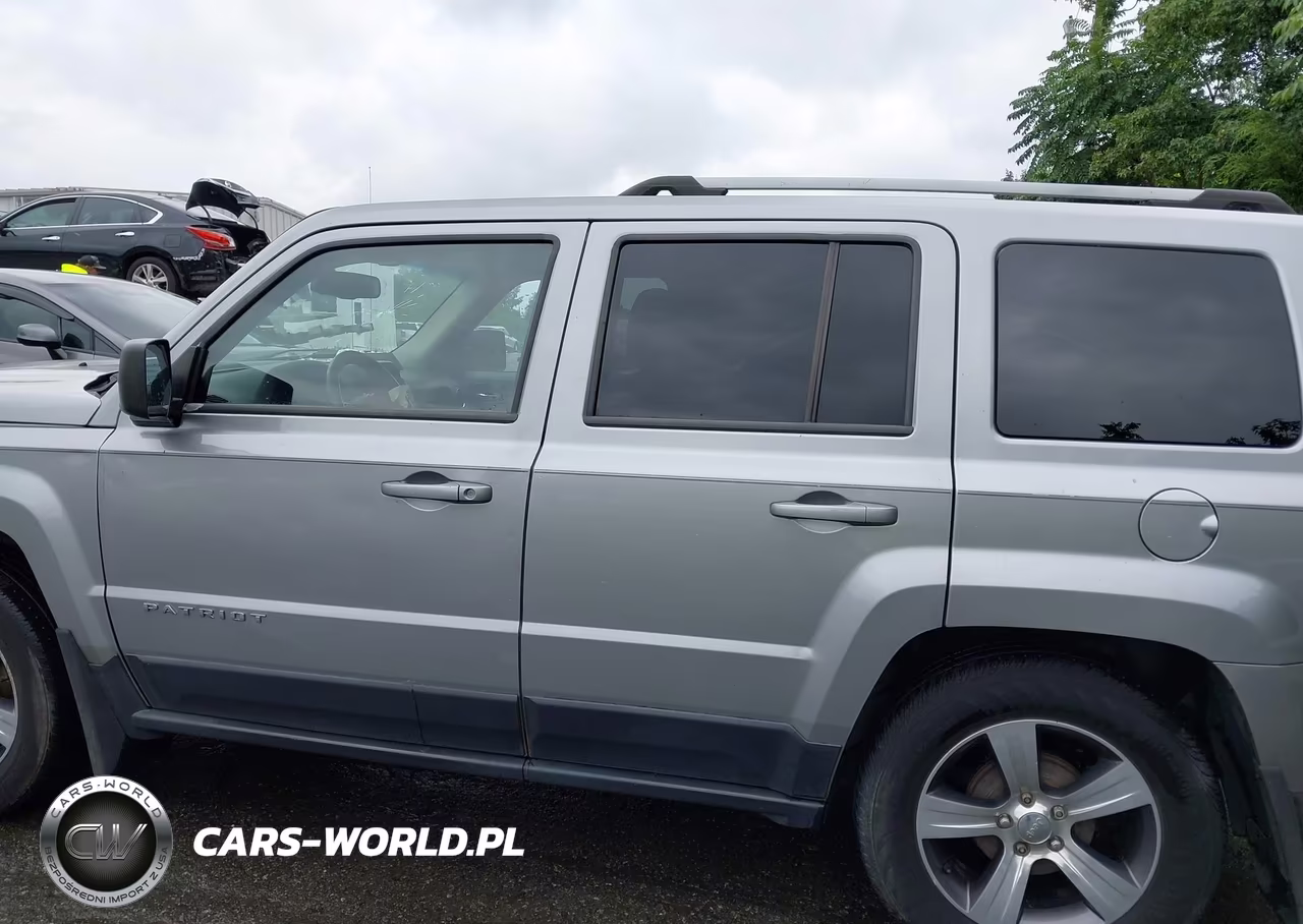 2016 Jeep Patriot High Altitude Edition VIN:1C4NJPFA5GD502436 - 14