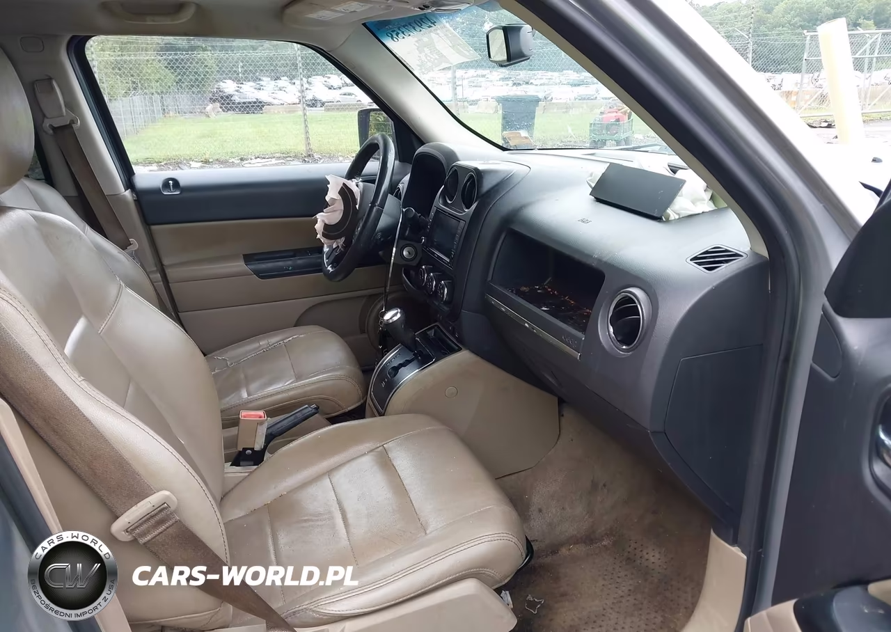 2016 Jeep Patriot High Altitude Edition VIN:1C4NJPFA5GD502436 - 5