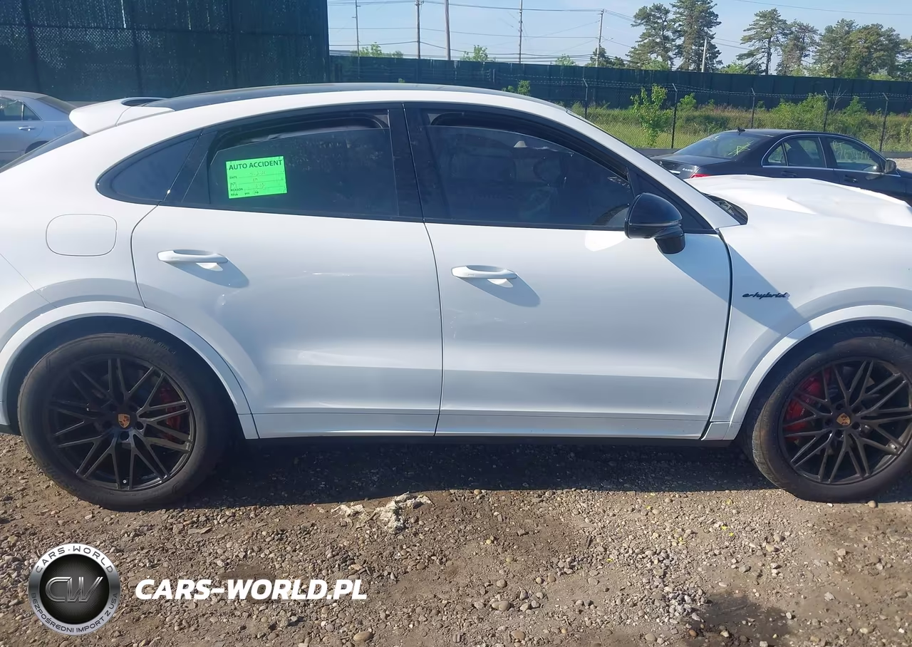 2026 Porsche Cayenne E-Hybrid Coupe VIN:WP1BE2AY5TDA45117 - 13