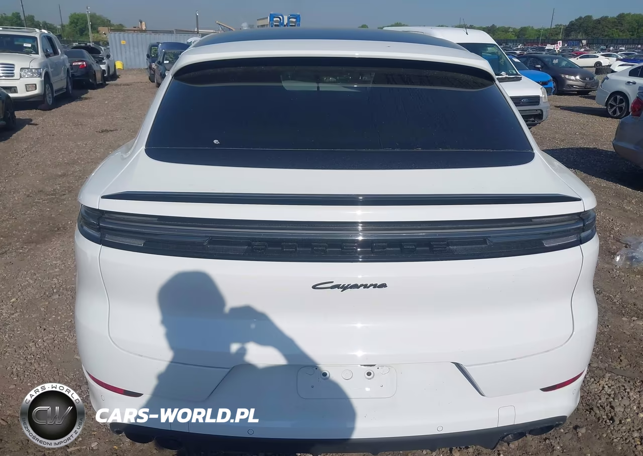2026 Porsche Cayenne E-Hybrid Coupe VIN:WP1BE2AY5TDA45117 - 16