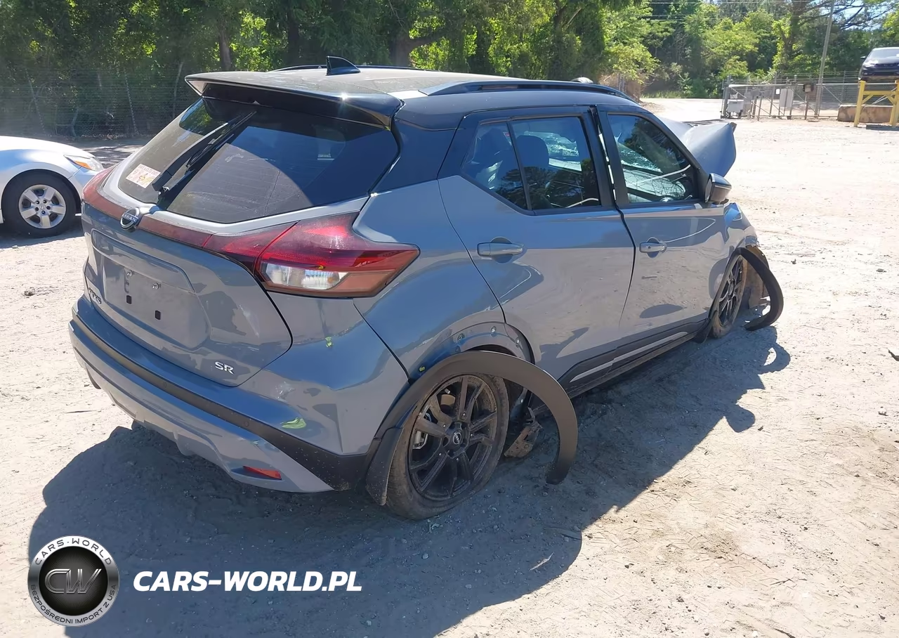 2023 Nissan Kicks Sr Xtronic Cvt VIN:3N1CP5DV8PL490179 - 4
