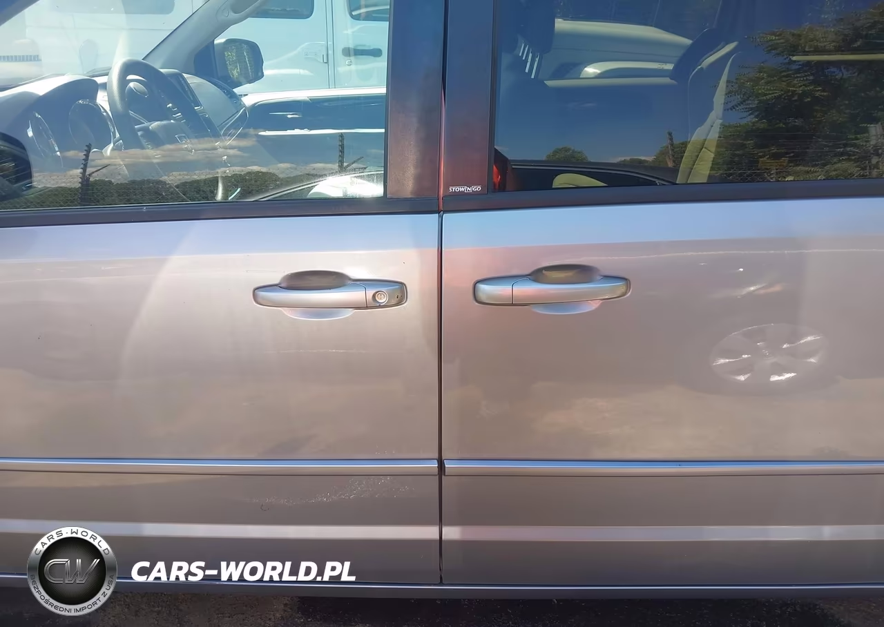 2013 Dodge Grand Caravan Sxt VIN:2C4RDGCG1DR676112 - 14