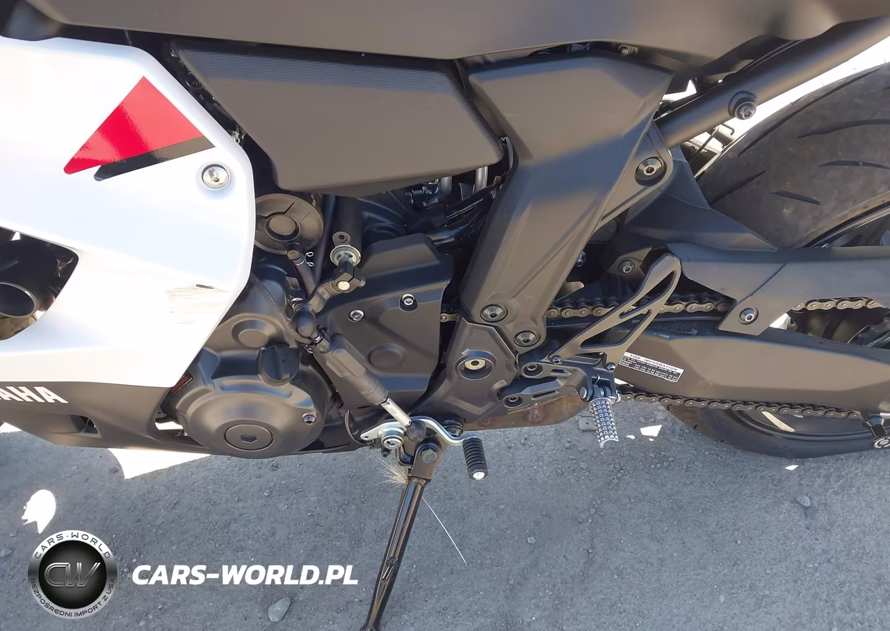 2026 Yamaha Yzfr7 VIN:JYARM60Y3TA000301 - 9