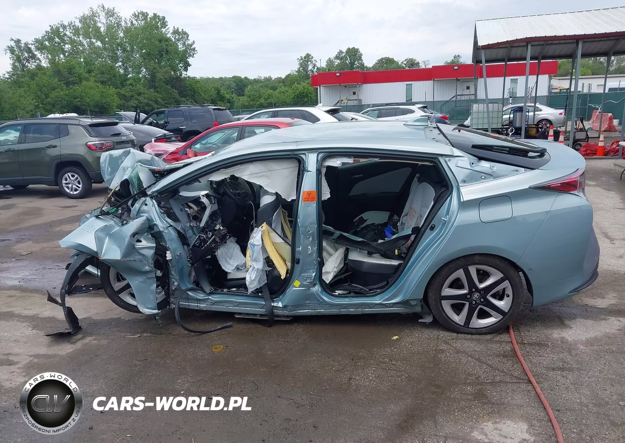 2016 Toyota Prius Four Touring VIN:JTDKARFU1G3523718 - 14