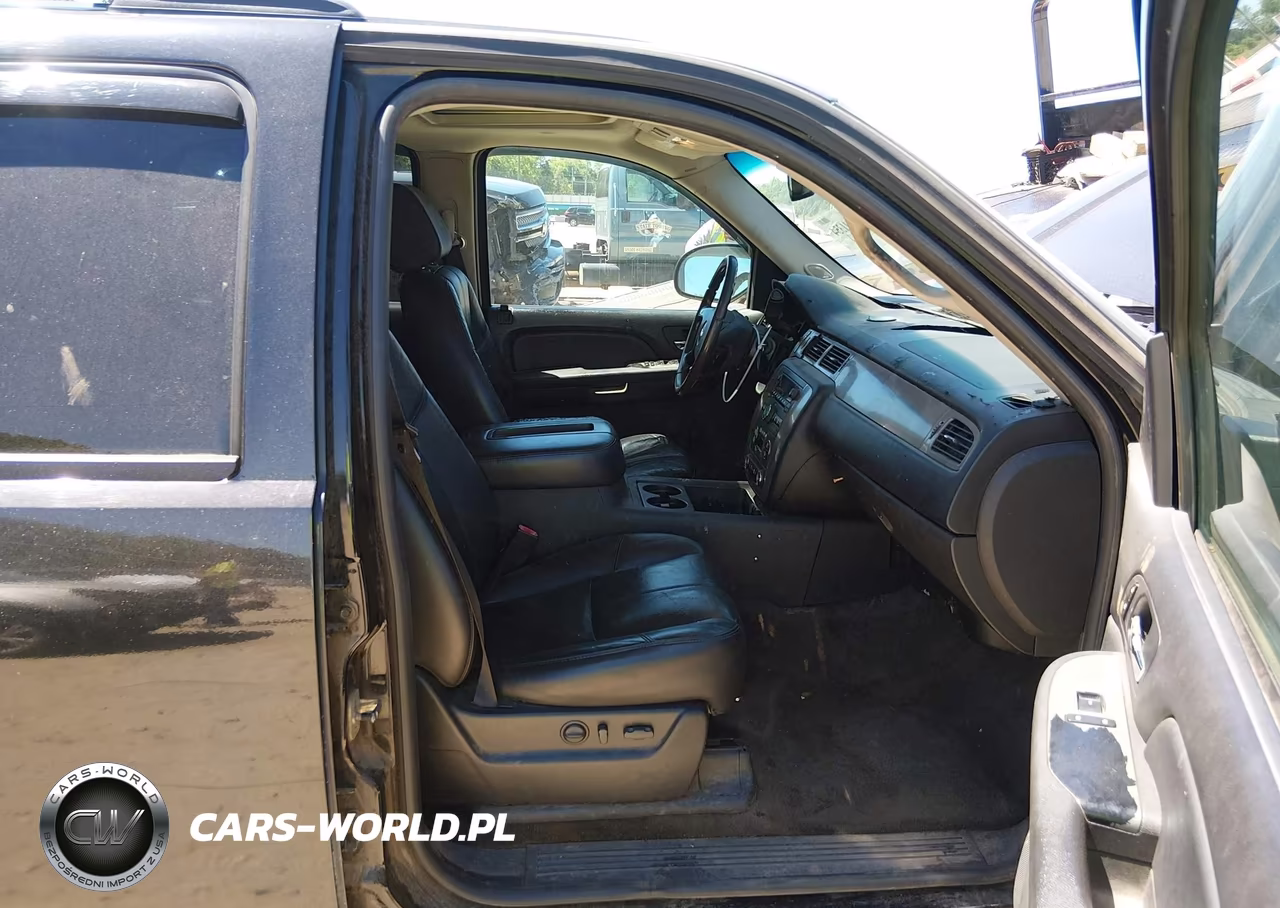 2009 Chevrolet Tahoe Lt2 VIN:1GNFK230X9R223982 - 5
