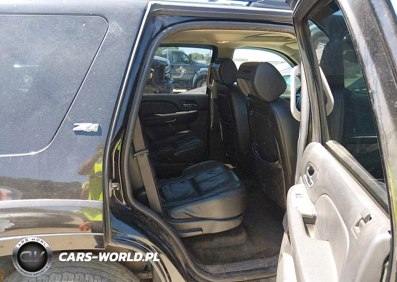 2009 Chevrolet Tahoe Lt2 VIN:1GNFK230X9R223982 - 8