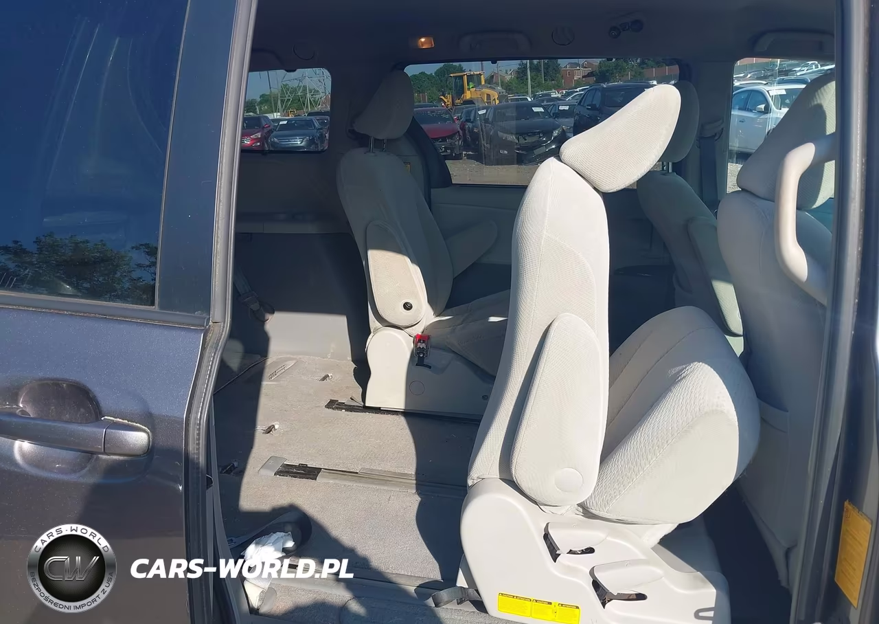 2011 Toyota Sienna Le VIN:5TDJK3DC8BS009033 - 8