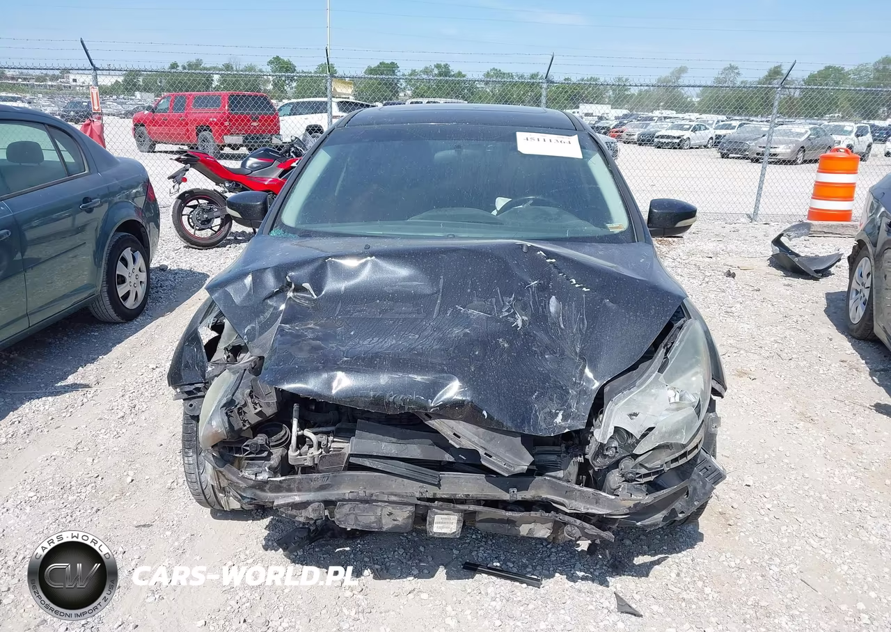 2013 Ford Focus Titanium VIN:1FADP3J29DL151069 - 13