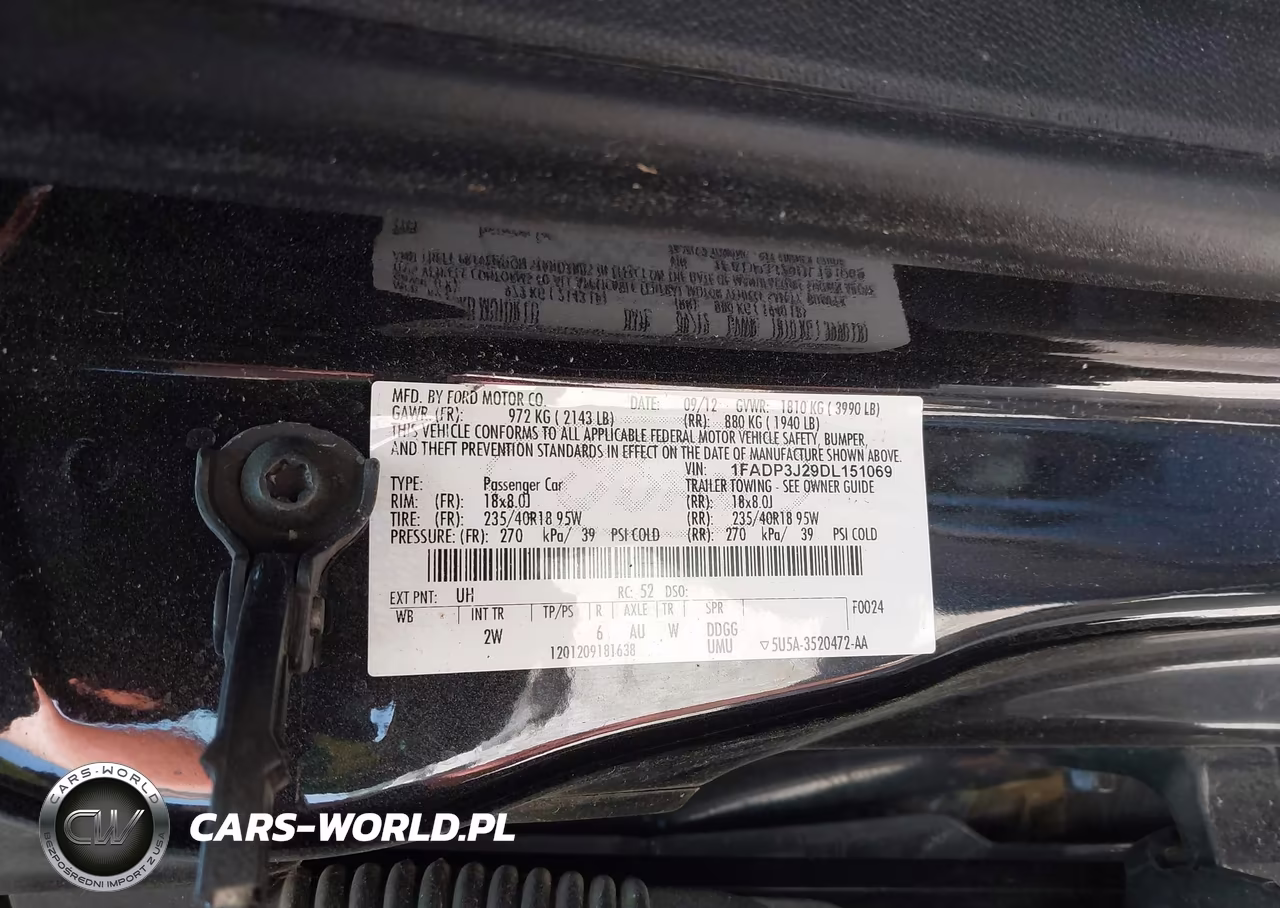 2013 Ford Focus Titanium VIN:1FADP3J29DL151069 - 9