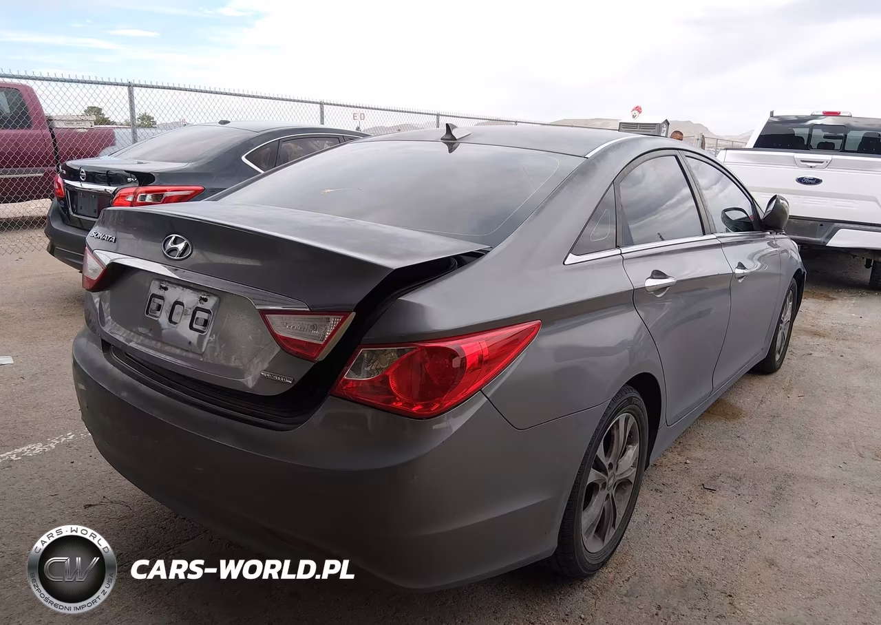 2013 Hyundai Sonata Limited VIN:5NPEC4AC8DH665623 - 4