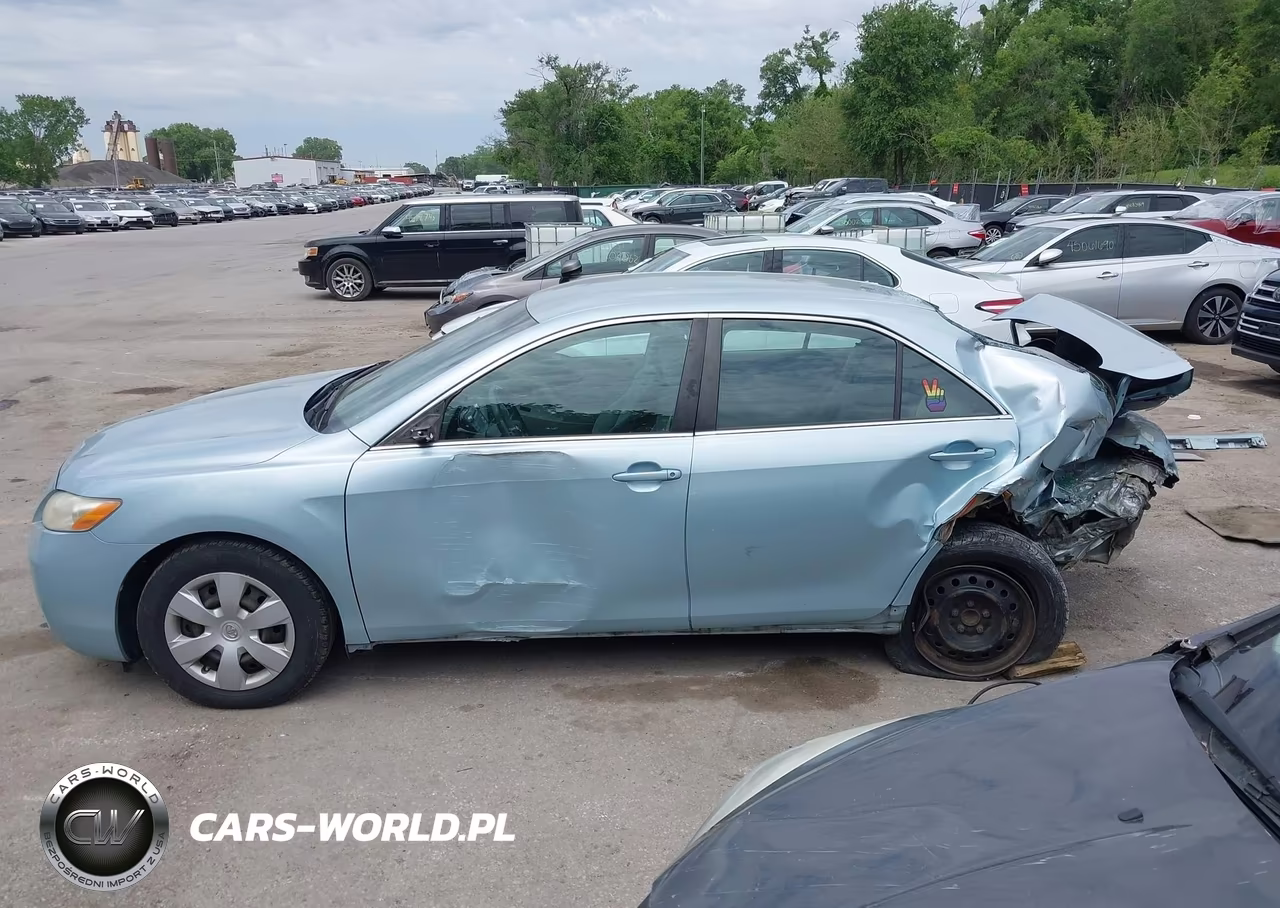 2009 Toyota Camry Le VIN:4T4BE46KX9R092350 - 15