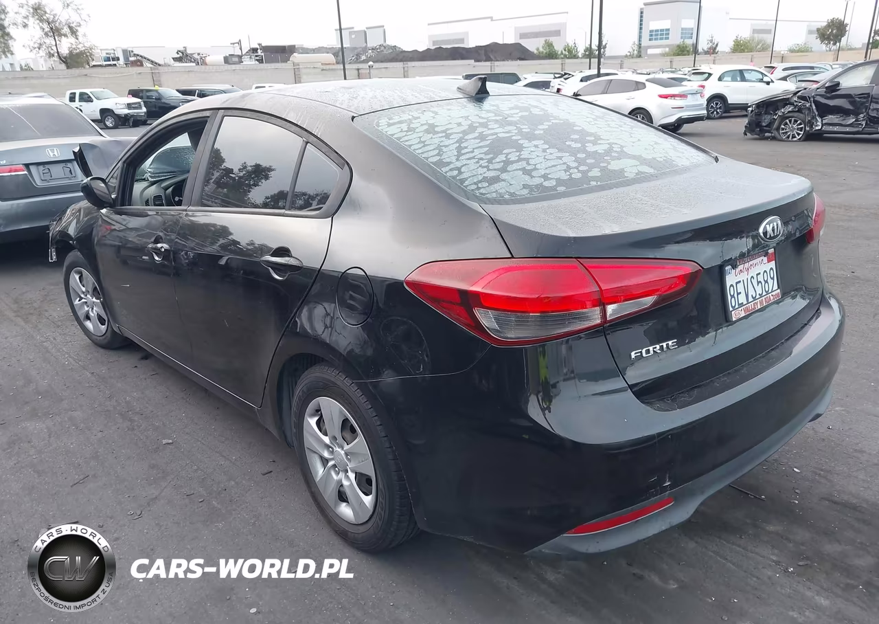 2018 Kia Forte Lx VIN:3KPFK4A70JE250046 - 3