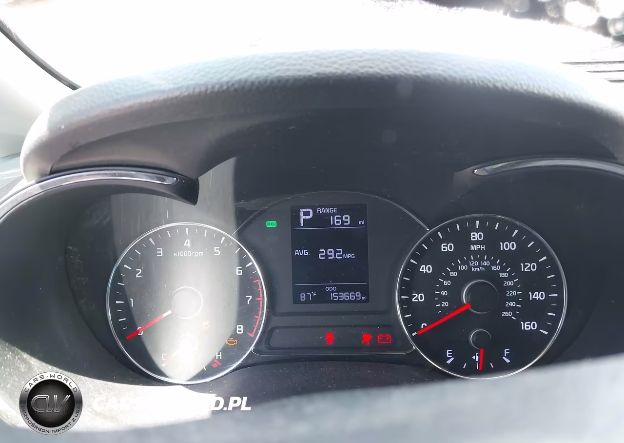 2018 Kia Forte Lx VIN:3KPFK4A70JE250046 - 7