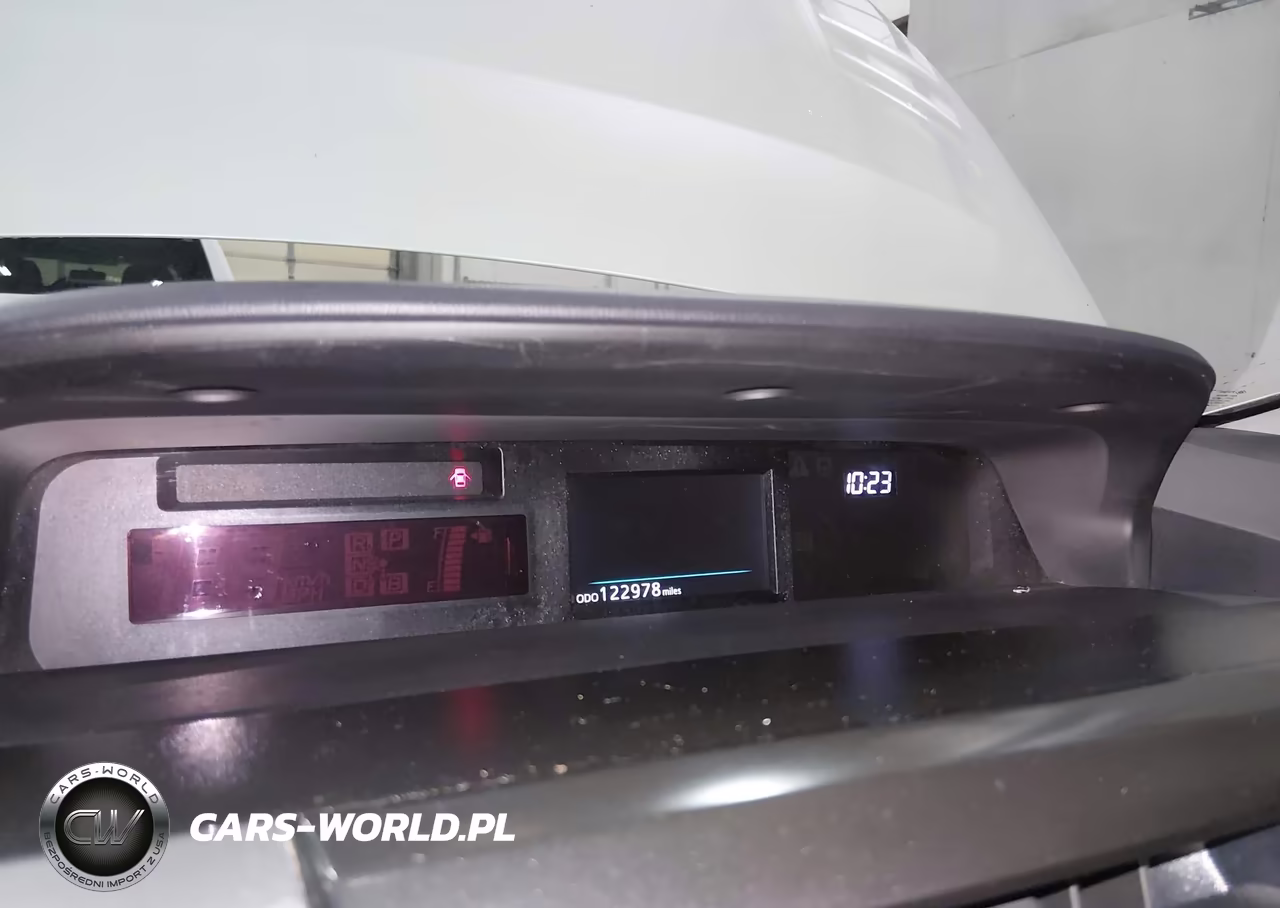2015 Toyota Prius V Five VIN:JTDZN3EU6FJ029270 - 7