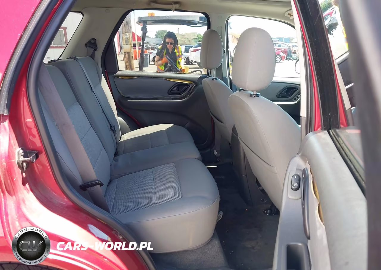 2005 Ford Escape Xlt VIN:1FMYU93195KD39797 - 8